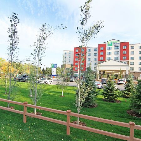 Holiday Inn Express And Suites Calgary University By Ihg Exterior foto